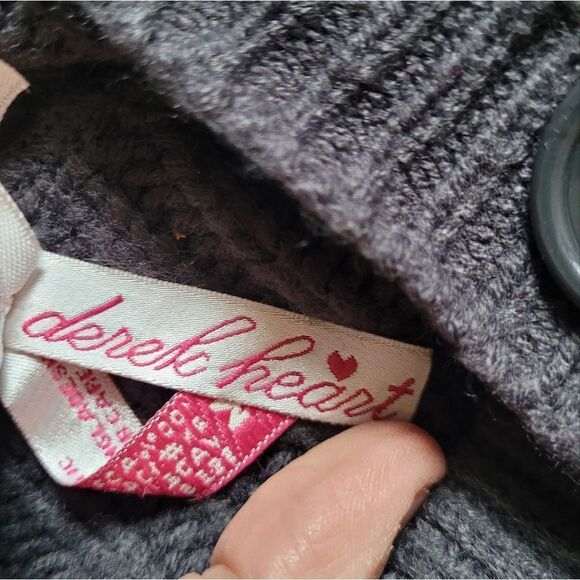 Derek Heart Bell Sleeve Sweater could be Dress or Tunic Length Medium - Picture 4 of 5